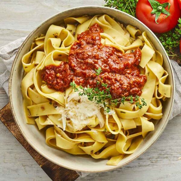 bolognese med pappadelle pasta nem mad fra bonzo måltider
